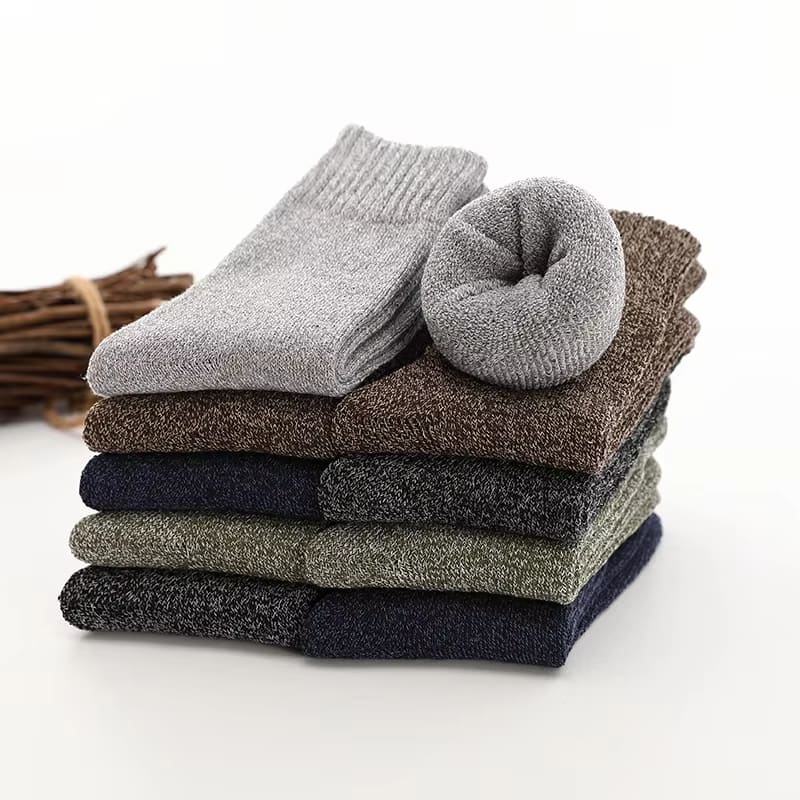 5 Pairs Men's Versatile Winter Socks – Soft, Lightweight, Casual